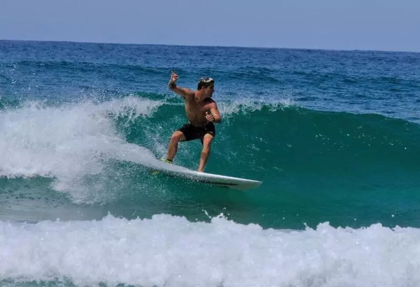 Llanes Surfcamp & Hostel