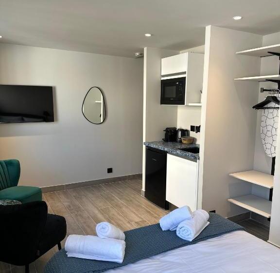 Paradise Earth & Sea