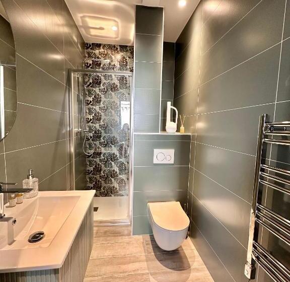 Paradise Earth & Sea