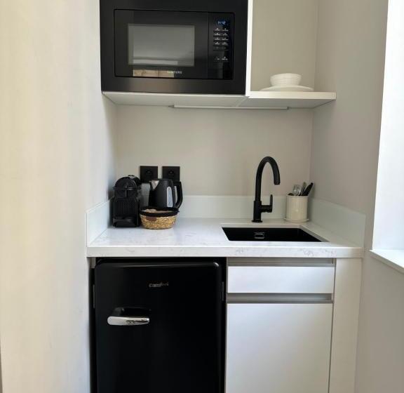 Paradise Earth & Sea