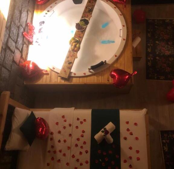 Aamiaismajoitus (B&B) şeni Bungalow