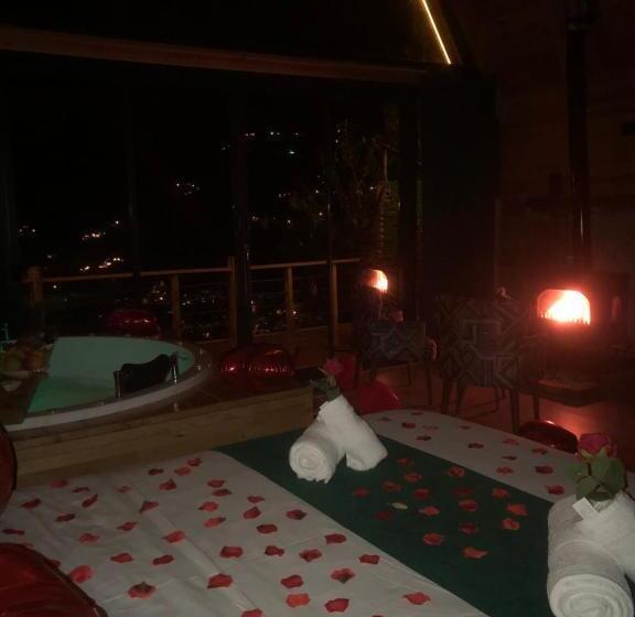 Aamiaismajoitus (B&B) şeni Bungalow