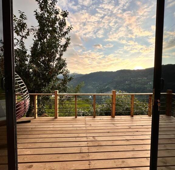 Aamiaismajoitus (B&B) şeni Bungalow