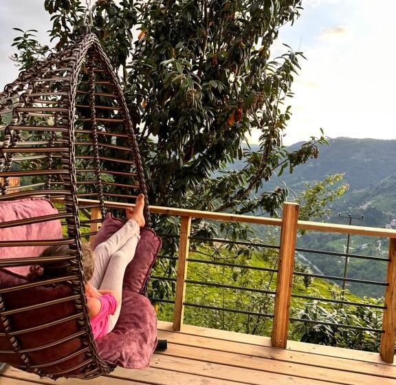 Aamiaismajoitus (B&B) şeni Bungalow