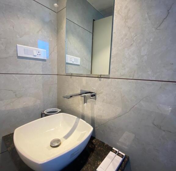 ホテル Czar Inn   Vashi Navi Mumbai