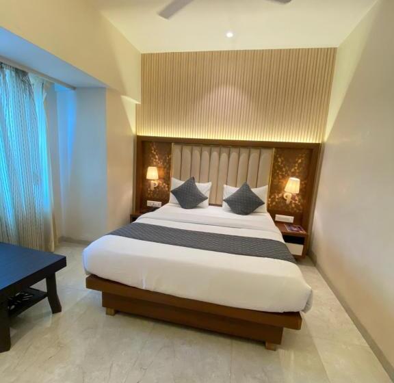 ホテル Czar Inn   Vashi Navi Mumbai