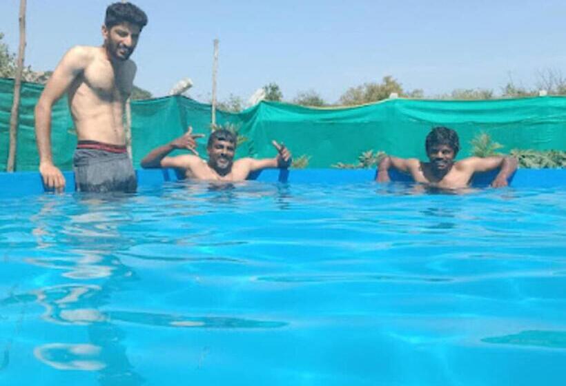 فندق Santhrupthi Farmstay