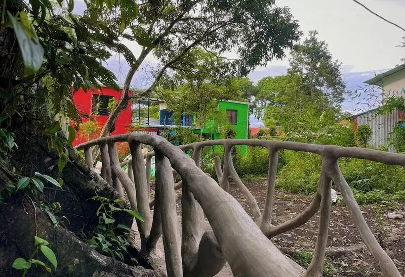 Hotelli Carey Lodging