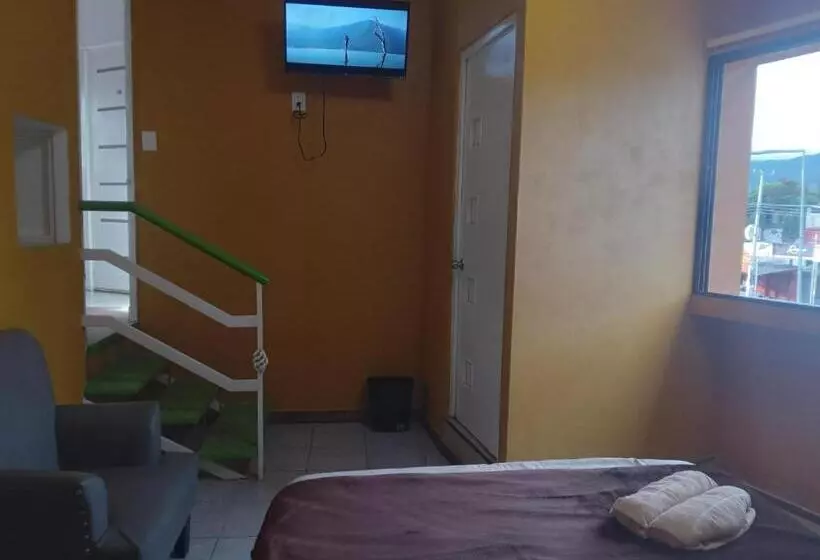 Hotelli Eucaliptos De Mauro