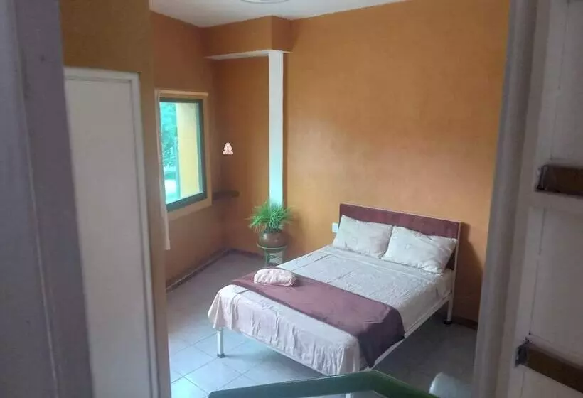 Hotelli Eucaliptos De Mauro