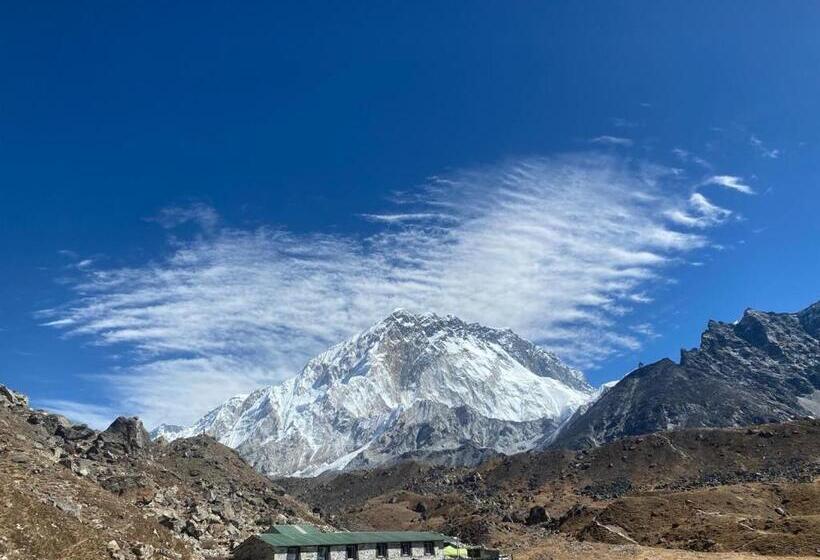 هتل Sherpa Lodge