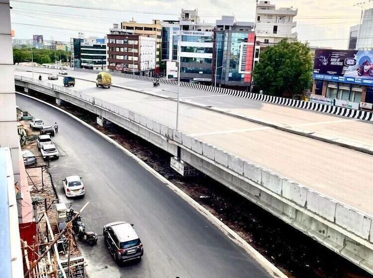 ホテル Sita Grand