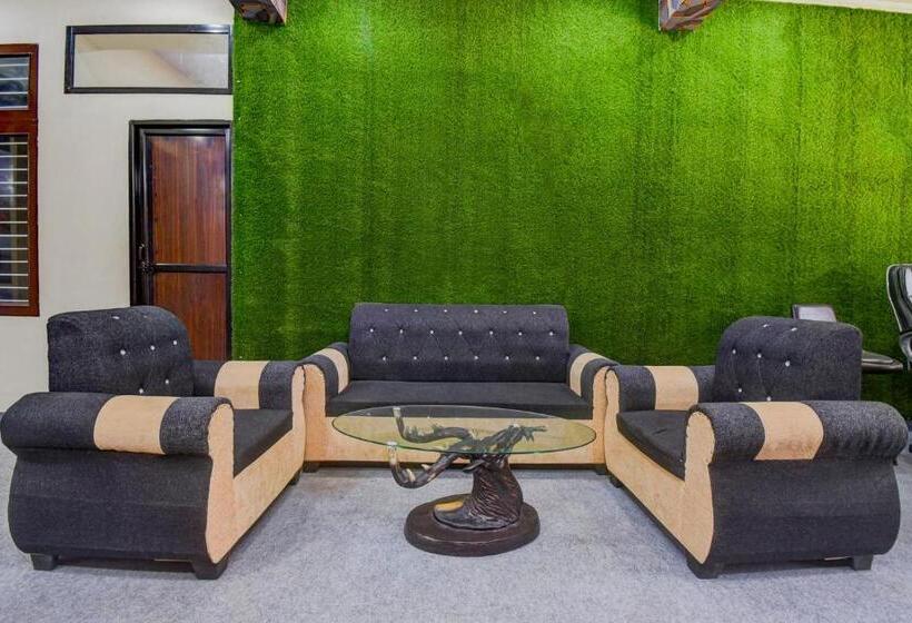 Oyo Flagship Hotel Mohi Palace