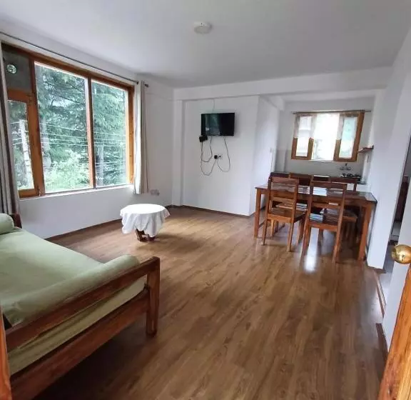 ペンション Eagle Homestay