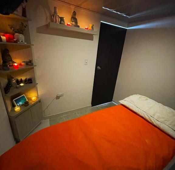 پانسیون The View Hostel & Lounge