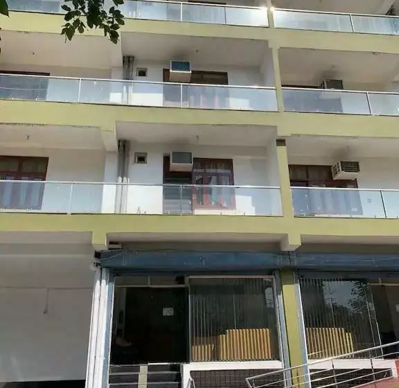 Fabhotel Earth View Residency