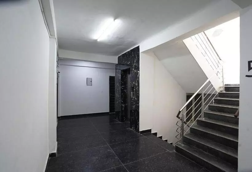 Fabhotel Earth View Residency
