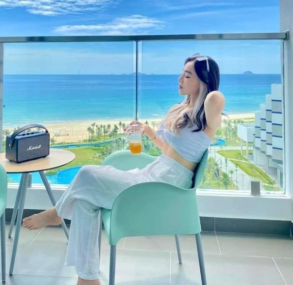 هتل Rosemary Premier Beachfront @ Bai Dai Beach, Cam Ranh