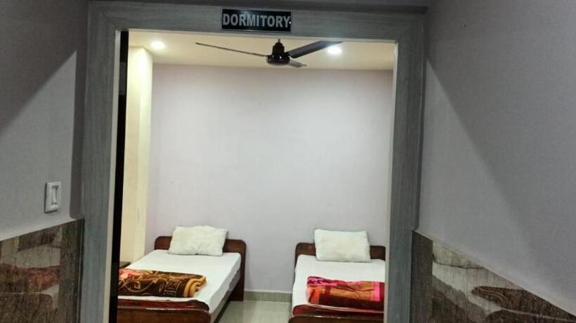 בית מלון כפרי Sanjiban