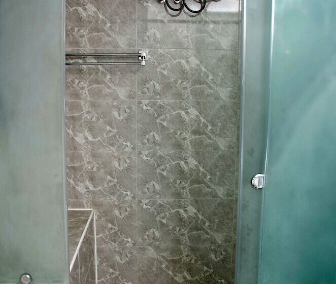 هتل No 95 Suites Vi