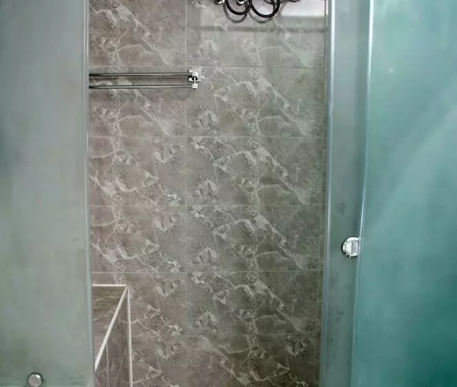 هتل No 95 Suites Vi