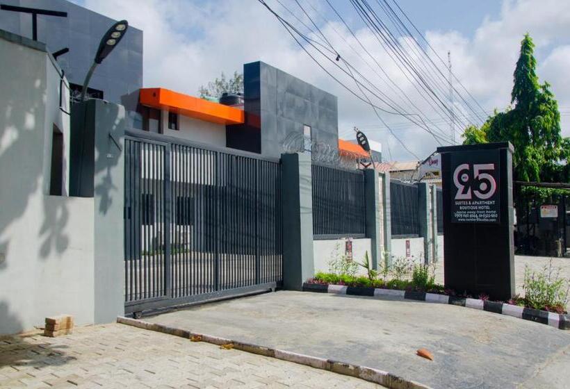 هتل No 95 Suites Vi