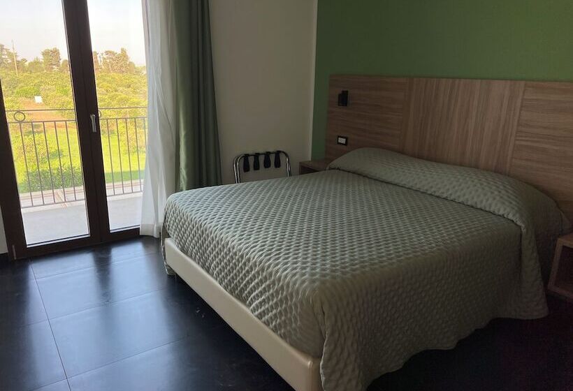 Отель Tenuta Macconi Country Rooms