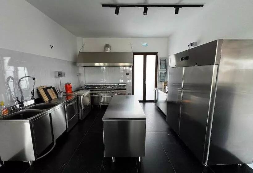 Hotelli Tenuta Macconi Country Rooms