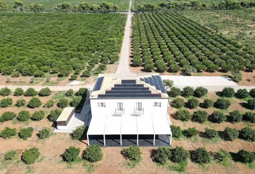 Hotelli Tenuta Macconi Country Rooms