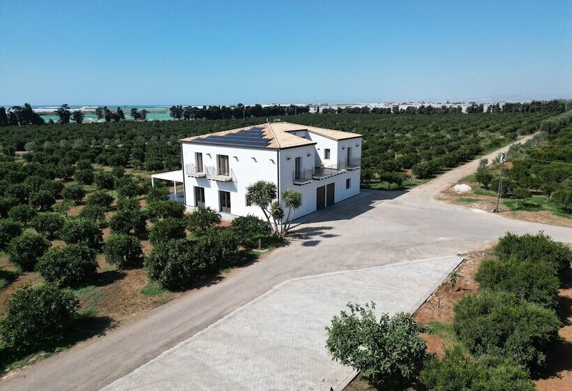 Отель Tenuta Macconi Country Rooms