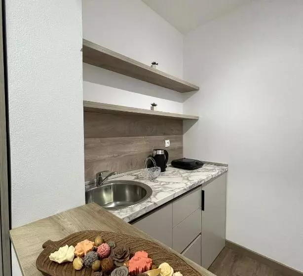 پانسیون Casa Gazi