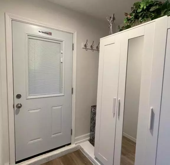 ペンション White Rock Studio