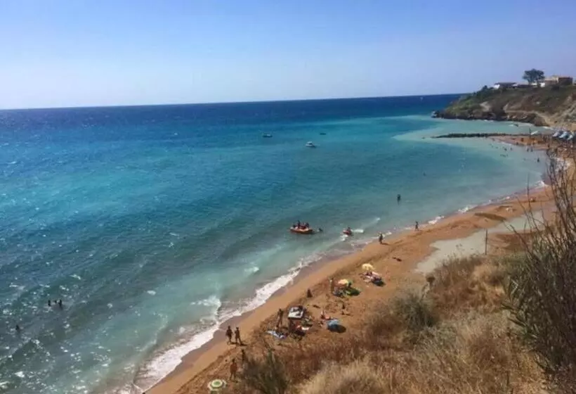 Aamiaismajoitus (B&B) Campeggio 2 Mari