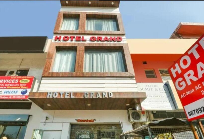 Hotel Grand