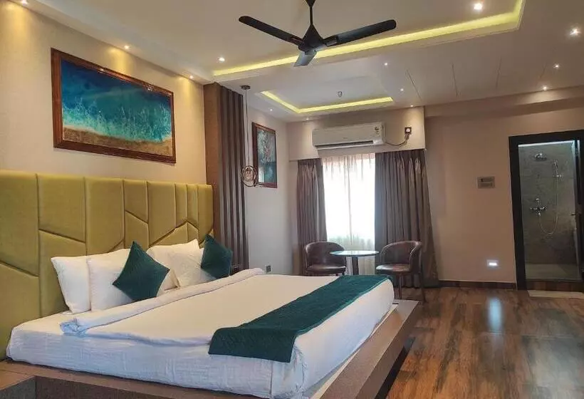 Hotelli The Dibrugarh Resort