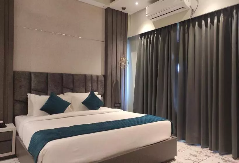 Hotelli The Dibrugarh Resort