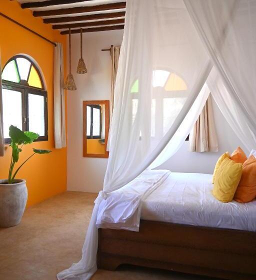 Отель Minted Boutique