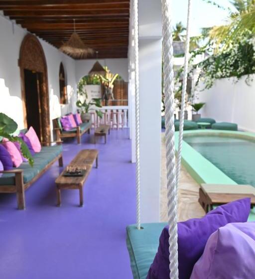 Отель Minted Boutique