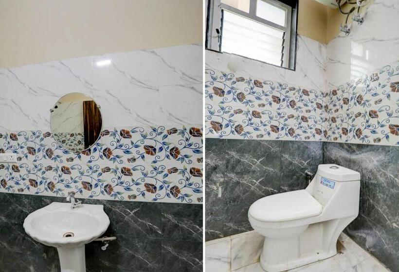 בית מלון כפרי Oyo Anurag Paradise