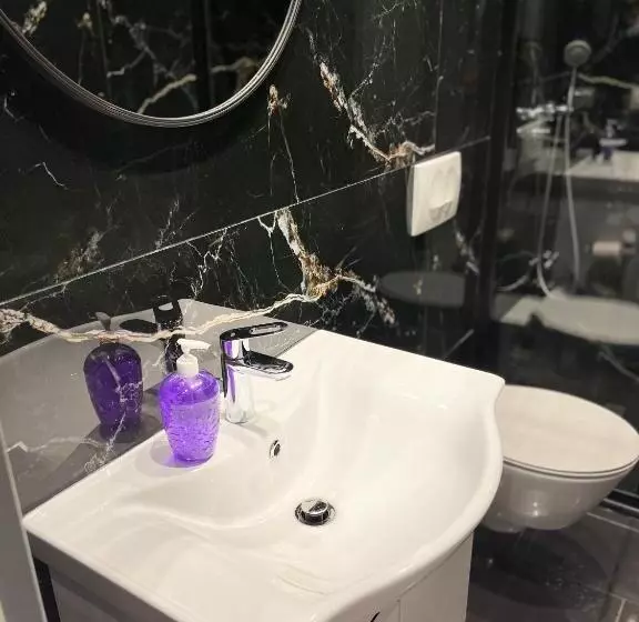 ペンション Alb Apartments