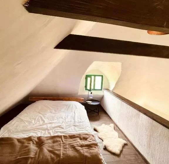 Aamiaismajoitus (B&B) Inside, The Village  Atelier