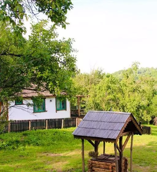 Aamiaismajoitus (B&B) Inside, The Village  Atelier