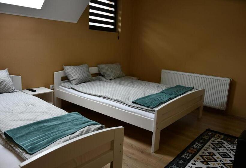 تختخواب و صبحانه Terra Panzió