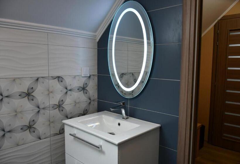 تختخواب و صبحانه Terra Panzió