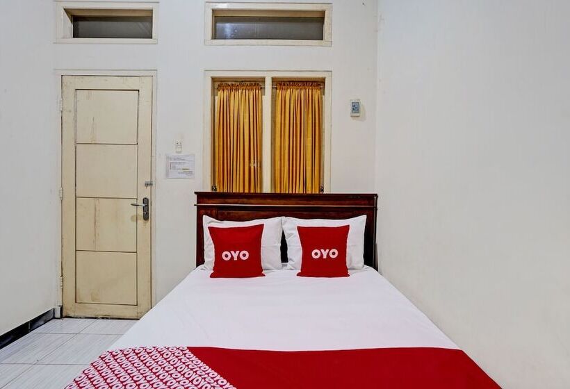 Hotel Oyo 92773 Griya Trubus Syariah