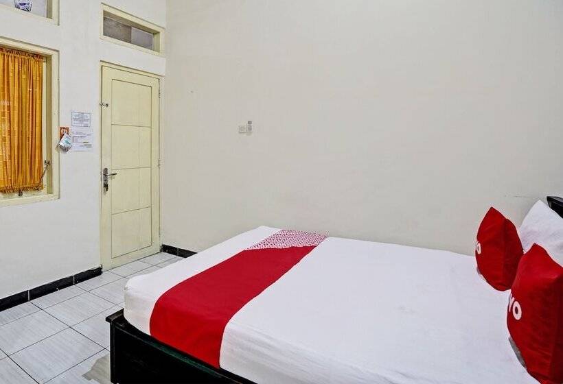 Hotel Oyo 92773 Griya Trubus Syariah