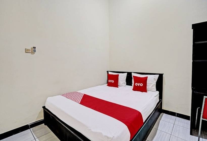Hotel Oyo 92773 Griya Trubus Syariah
