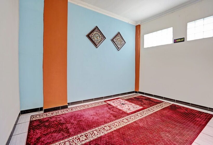 Hotel Oyo 92773 Griya Trubus Syariah