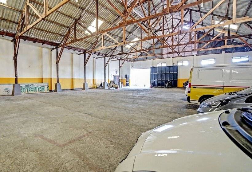 Hotel Oyo 92773 Griya Trubus Syariah