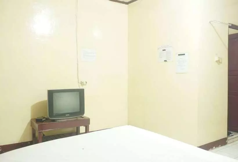 هتل O Rumah Massagena Syariah Near Gedung Olahraga Enrekang